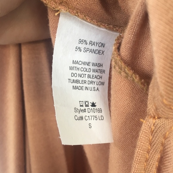 Love In {forever21} Camel Key Hole Maxi - Picture 4 of 7